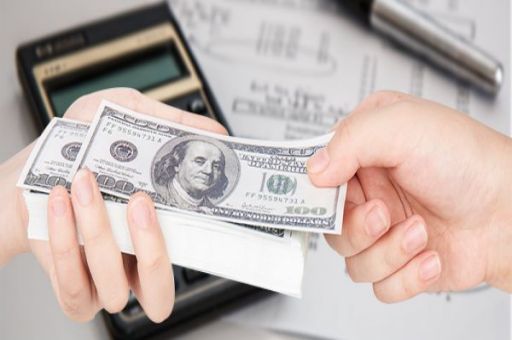为什么美团借钱上的额度一下变少了？这种情况要注意了_蓝冰数据_第2张